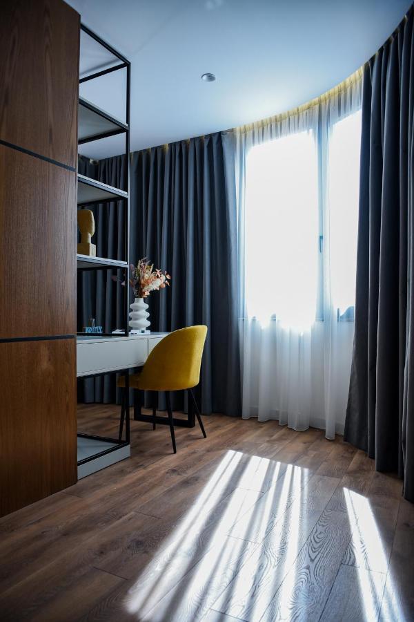 Hotel The Wilson Tirana Extérieur photo