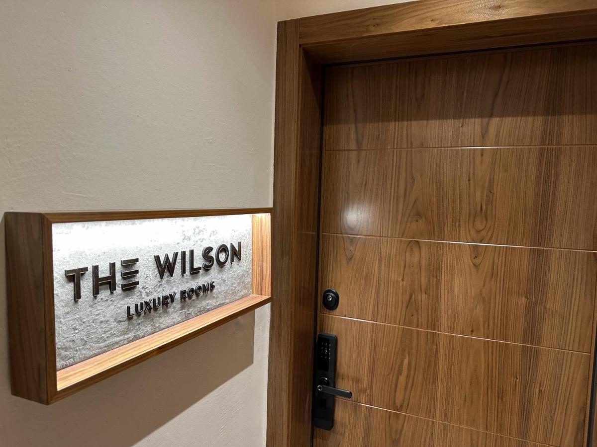 Hotel The Wilson Tirana Extérieur photo
